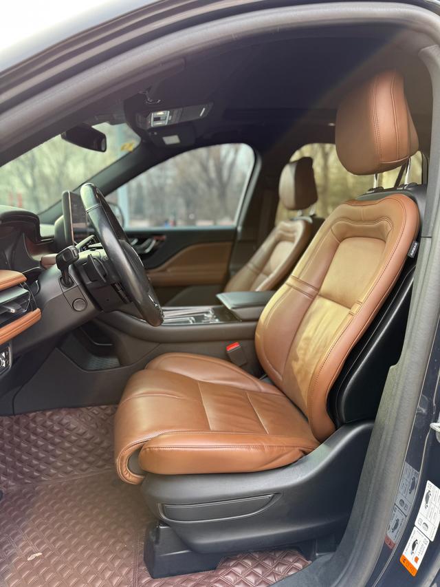 Lincoln Aviator 2021 thumb 6