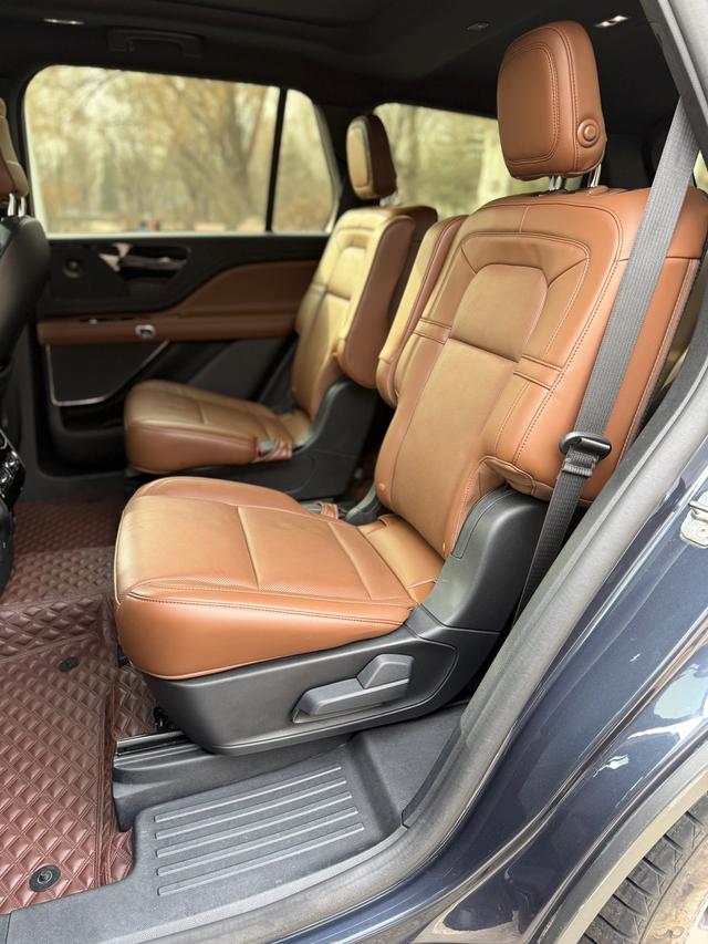 Lincoln Aviator 2021 thumb 9