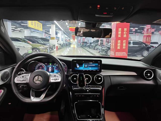 Mercedes-Benz C-Class 2020 thumb 3