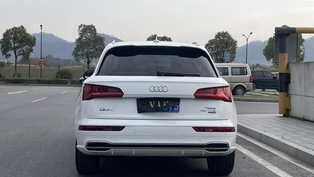 Audi Q5 2020 thumb 3