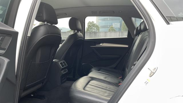 Audi Q5 2020 thumb 7