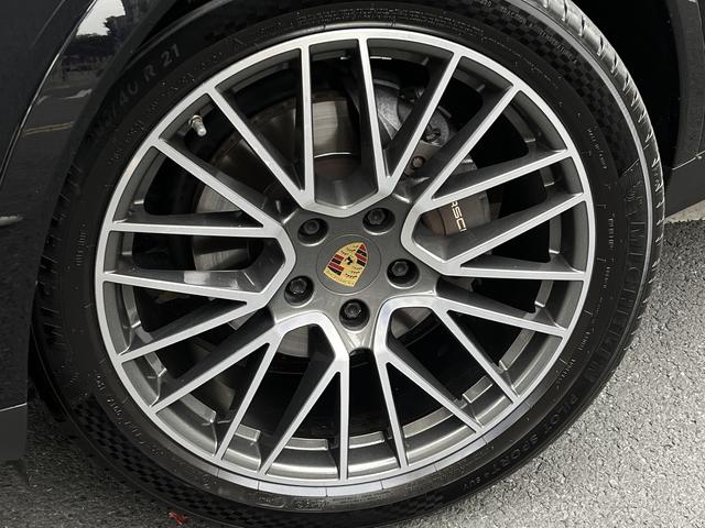 Porsche Cayenne 2019 thumb 3