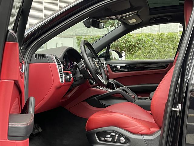 Porsche Cayenne 2019 thumb 6