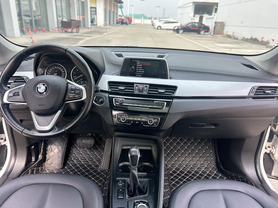 BMW X1 2016 thumb 5