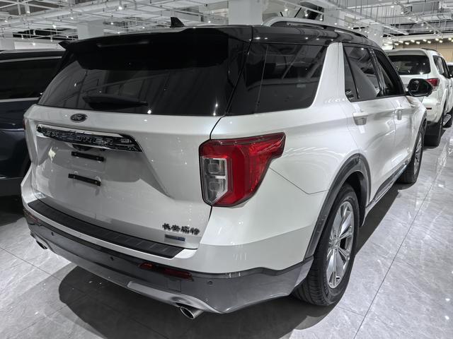 Ford Explorer 2020 thumb 2