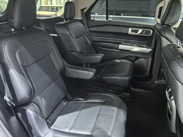 Ford Explorer 2020 thumb 8