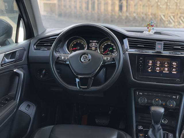 Volkswagen Tiguan 2020 thumb 8