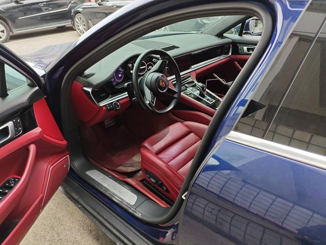Porsche Panamera 2022 thumb 4