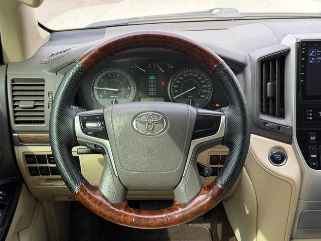 Toyota Land Cruiser 2019 thumb 7