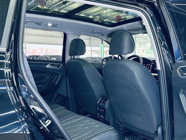 Volkswagen Tiguan 2022 thumb 2