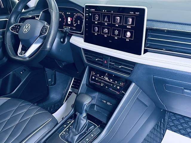 Volkswagen Tiguan 2022 thumb 10