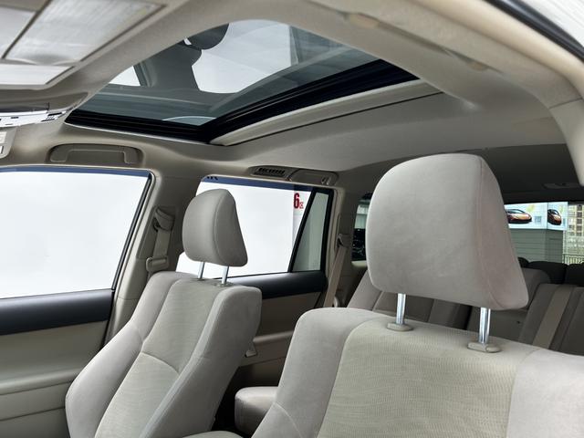 Toyota Land Cruiser Prado 2023 thumb 9