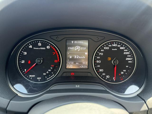 Audi A3 2019 thumb 3
