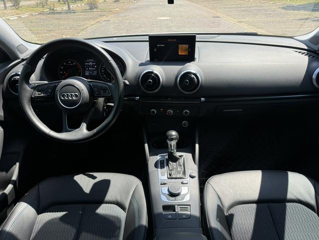 Audi A3 2019 thumb 7