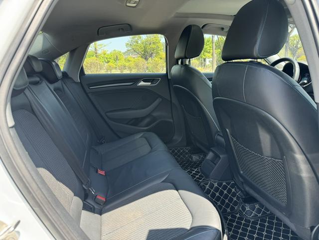 Audi A3 2019 thumb 8