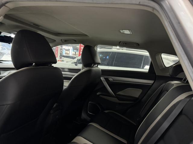 Geely Binyue 2020 thumb 8