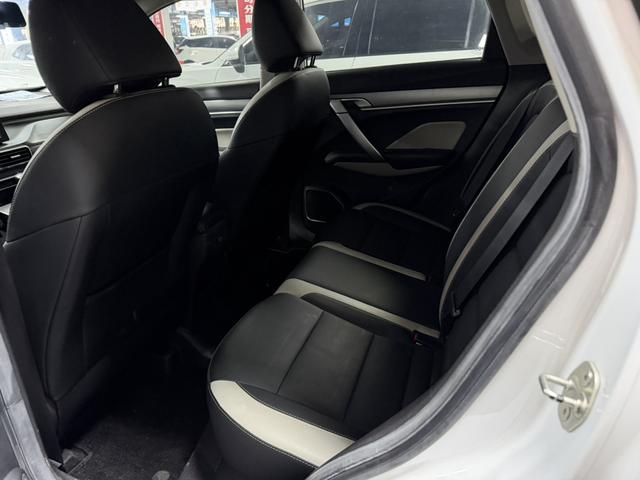 Geely Binyue 2020 thumb 9