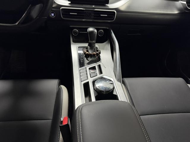 Geely Binyue 2020 thumb 12