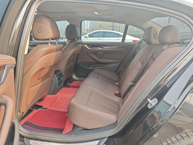 BMW 5 серии 2020 thumb 5
