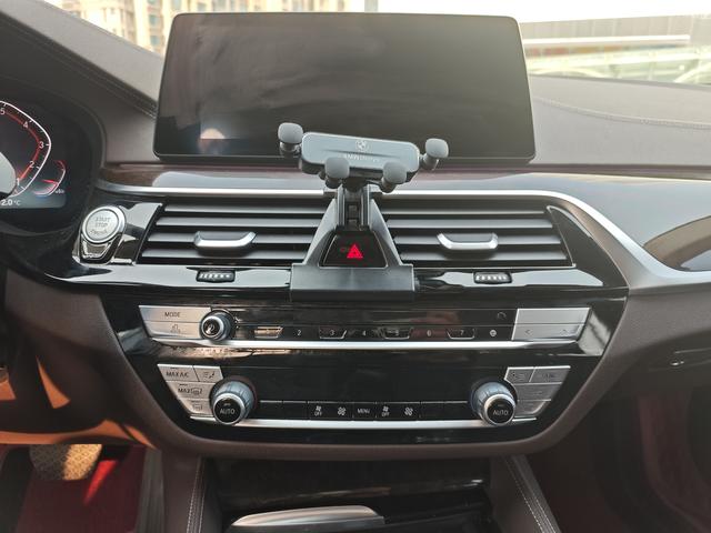 BMW 5 серии 2020 thumb 7