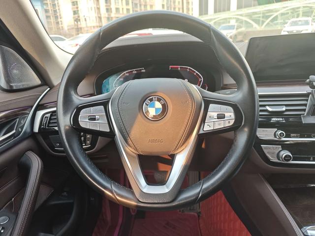 BMW 5 серии 2020 thumb 9