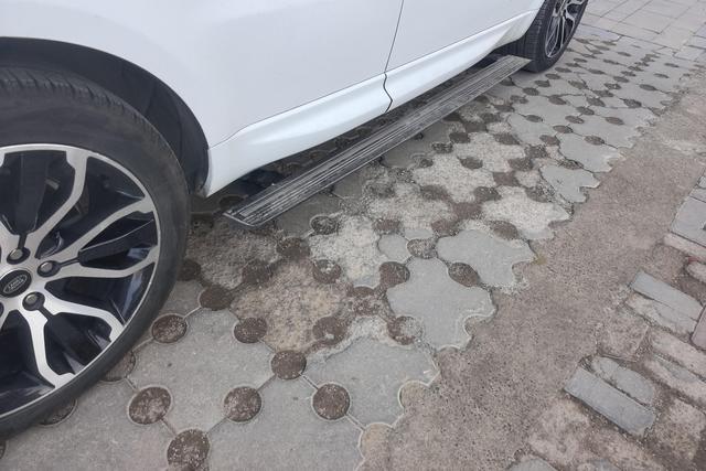 Land Rover Range Rover Sport 2022 thumb 4