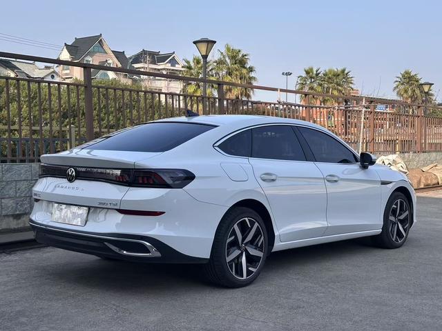 Volkswagen Lamando 2024 thumb 2