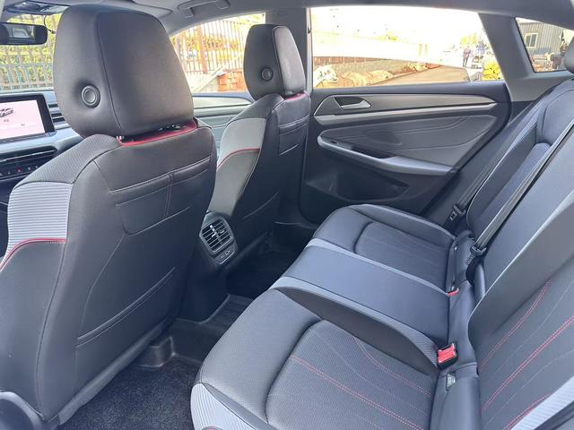 Volkswagen Lamando 2024 thumb 9