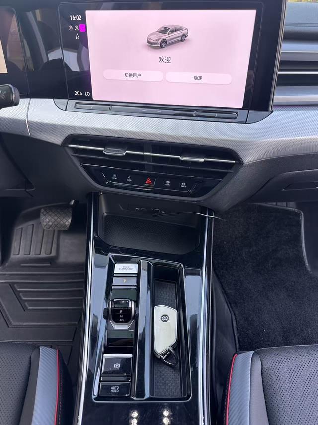 Volkswagen Lamando 2024 thumb 11
