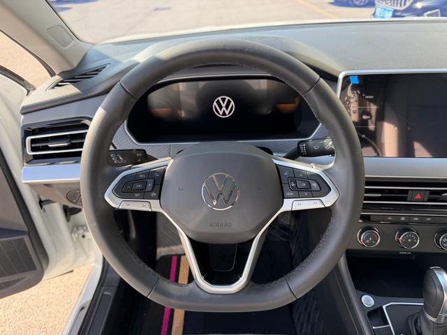 Volkswagen Lavida XR 2023 thumb 7