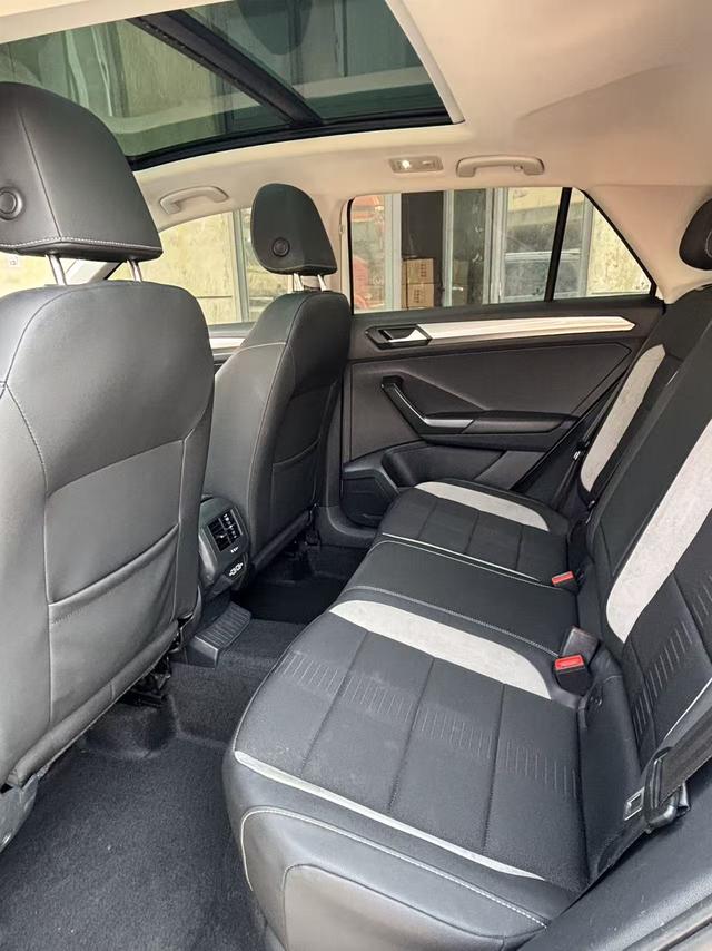 Volkswagen T-Roc 2019 thumb 5