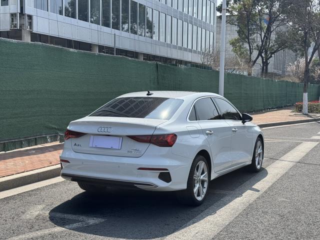 Audi A3 2021 thumb 5