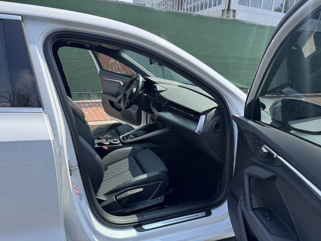 Audi A3 2021 thumb 7