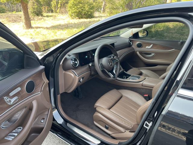 Mercedes-Benz E-Class 2023 thumb 5