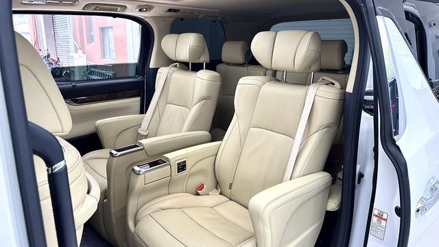 Toyota Alphard 2019 thumb 9