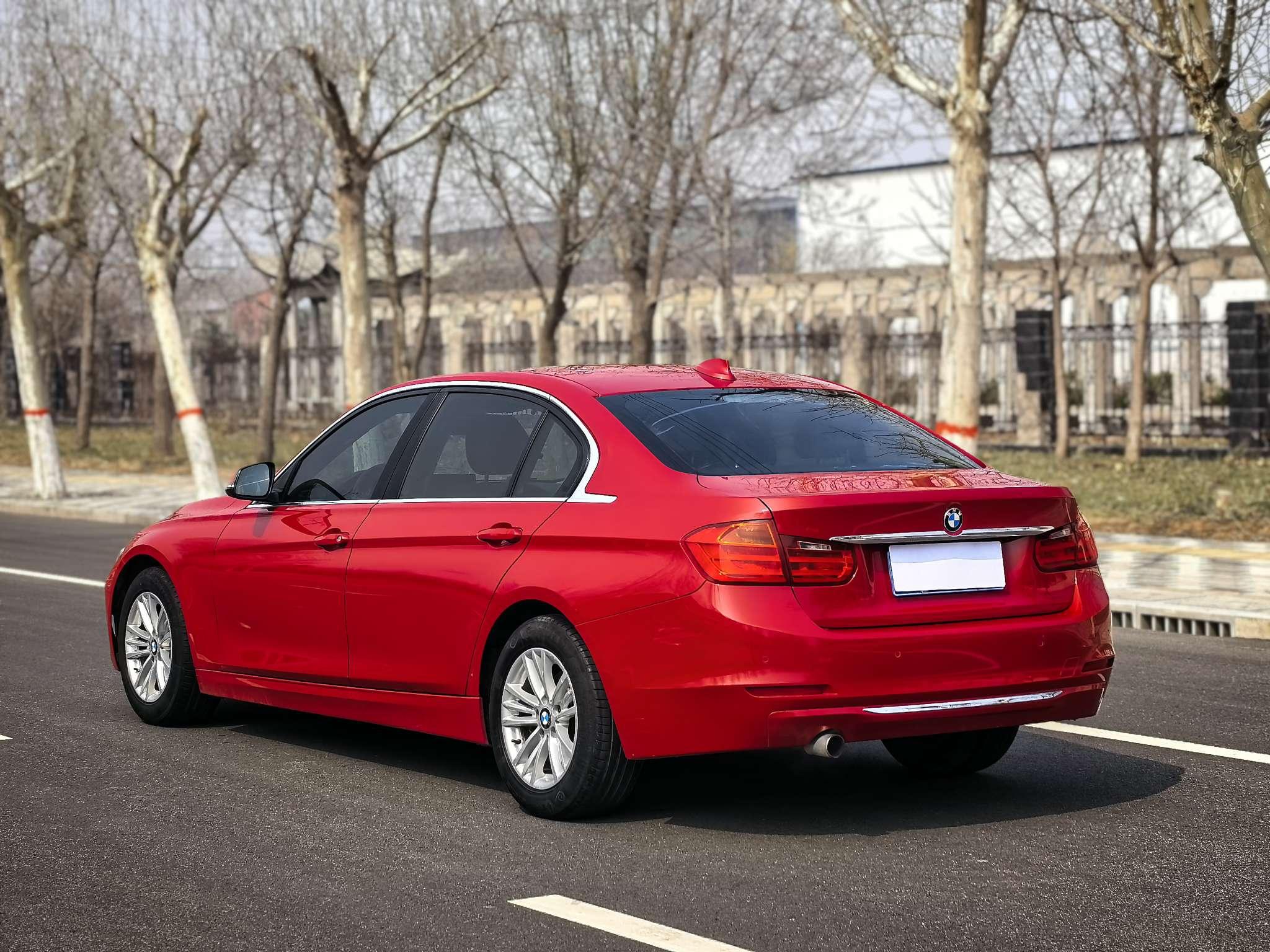 BMW 3 серии 2015 thumb 3