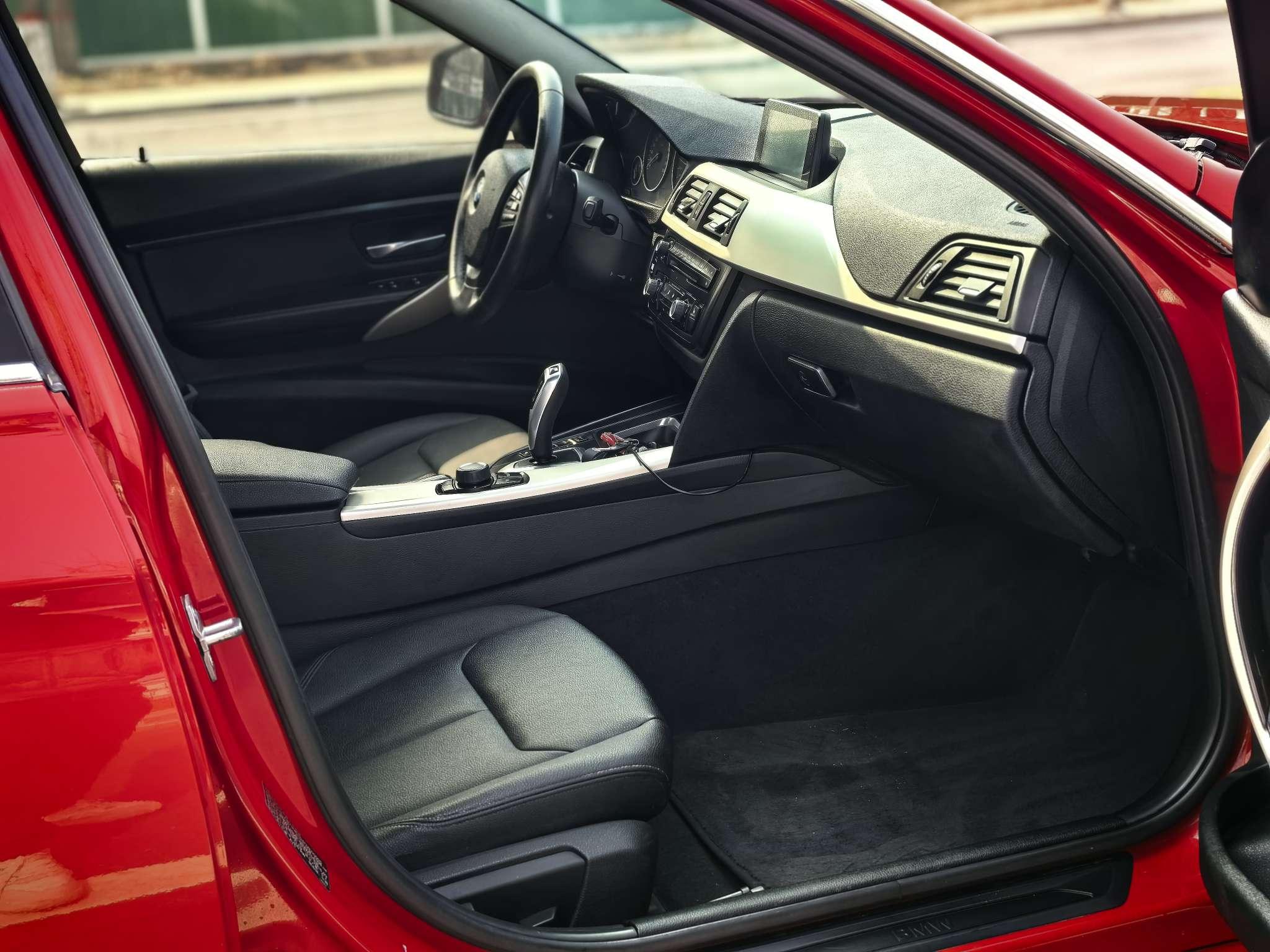 BMW 3 серии 2015 thumb 9