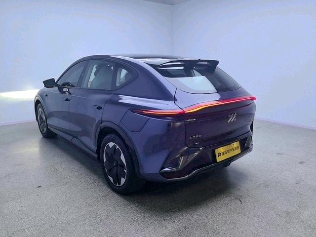 IM Motors (Zhiji) LS7 2023 thumb 3