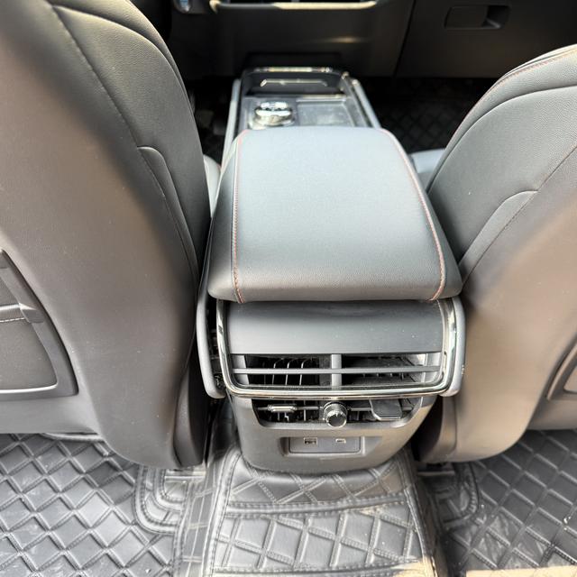 Ford Mondeo 2022 thumb 4