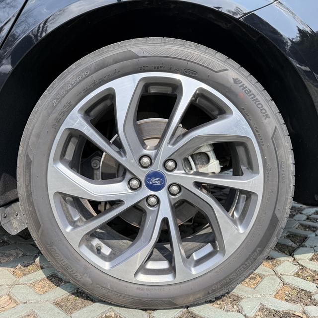 Ford Mondeo 2022 thumb 9