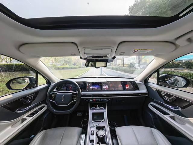 Lincoln Aviator 2023 thumb 2