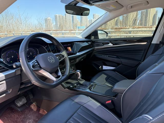 Volkswagen Passat 2023 thumb 6