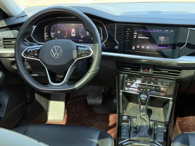 Volkswagen Passat 2023 thumb 10