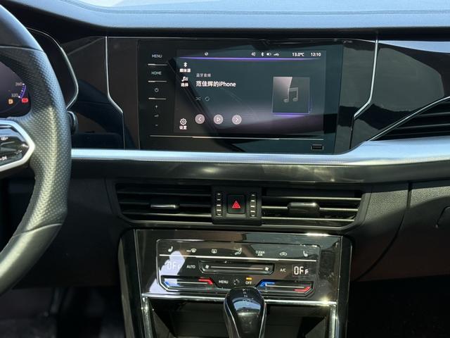 Volkswagen Passat 2023 thumb 11