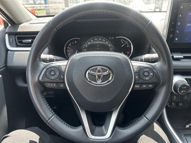 Toyota RAV4 2022 thumb 6