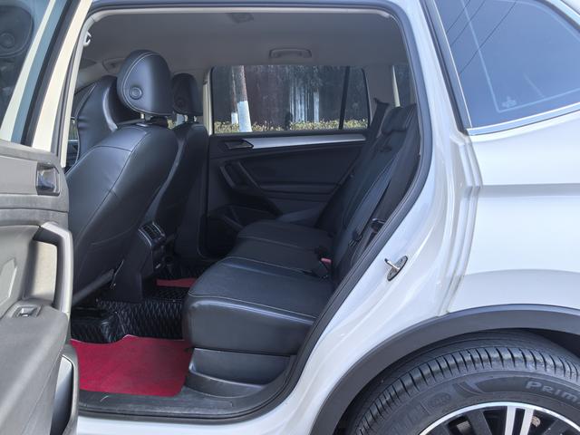 Volkswagen Tiguan 2020 thumb 2