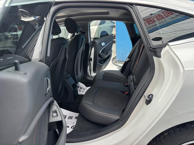 BMW 2 серии 2021 thumb 3