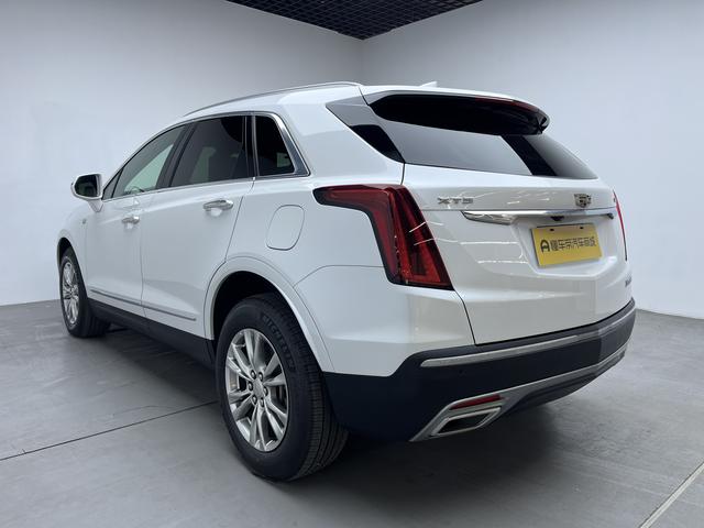Cadillac XT5 2021 thumb 2