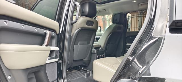 Land Rover Defender 2021 thumb 7