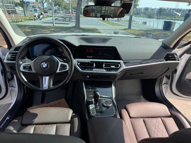 BMW 3 серии 2022 thumb 3